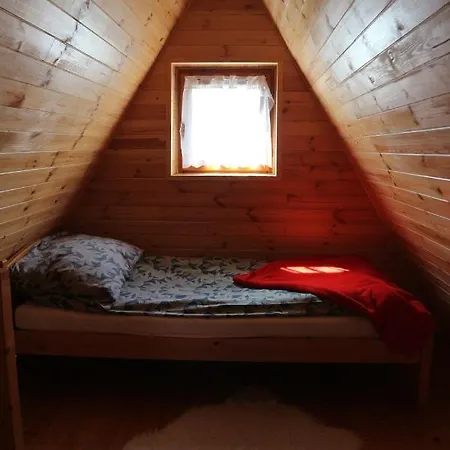 Gosciniec , Z Sauna I Jacuzzi Chalet *