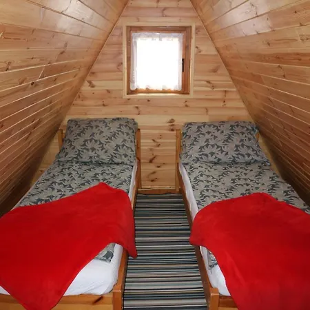 Gosciniec , Z Sauna I Jacuzzi 슈차이르크