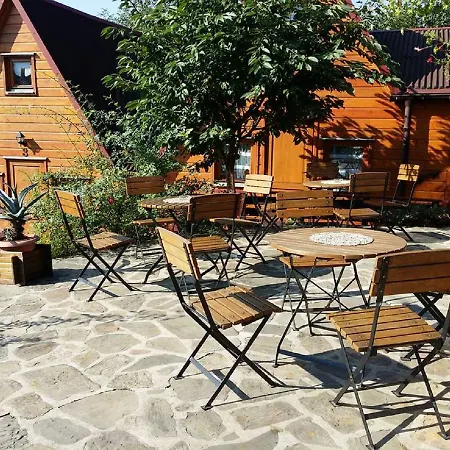 Gosciniec , Z Sauna I Jacuzzi 슈차이르크