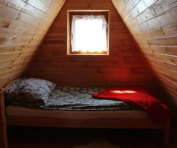 Gosciniec , Z Sauna I Jacuzzi 木屋 *