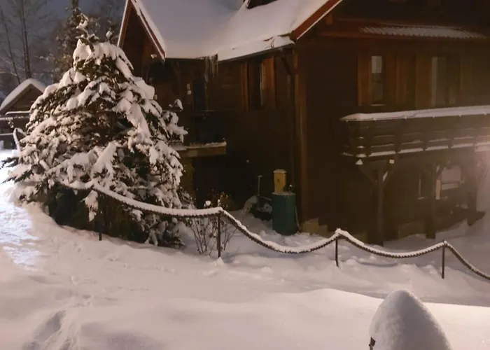 Gosciniec , Z Sauna I Jacuzzi * 什切尔克