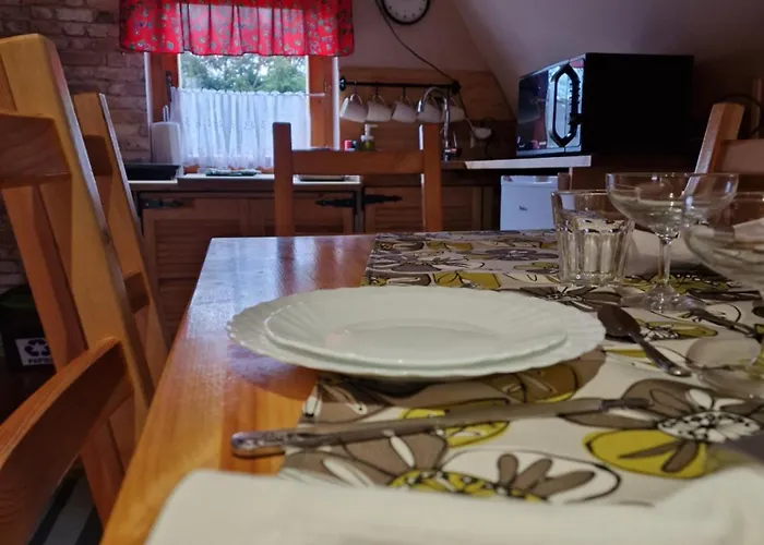 Gosciniec , Z Sauna I Jacuzzi Chalet