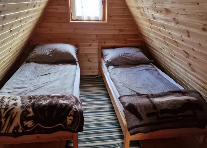 Gosciniec , Z Sauna I Jacuzzi 木屋